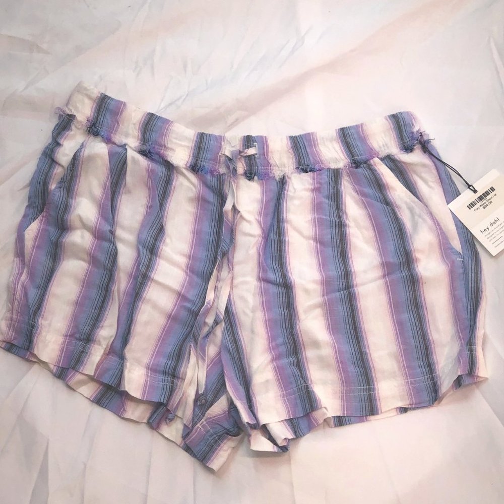 Bella Dahl Fray Waist - Short*